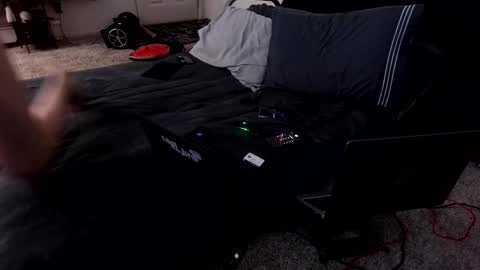 Snapshot of mikegbeme420 chatting on 8, 11, 2025 Mike online show from 8, 11, 2025