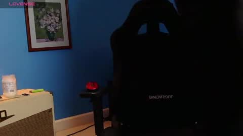 Snapshot of mikehawk1589 chatting on 4, 2, 2025 mikehawk1589 online show from 4, 2, 2025