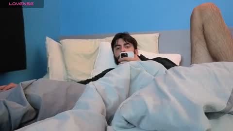 Snapshot of mikehawk1589 chatting on 15, 10, 2025 mikehawk1589 online show from 15, 10, 2025