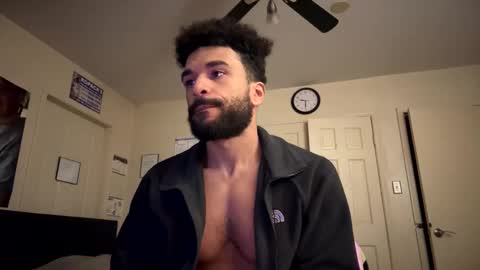 Snapshot of mikemikemikey9996 chatting on 24, 10, 2025 mikemikemikey9996 online show from 24, 10, 2025