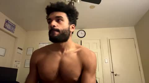 Snapshot of mikemikemikey9996 chatting on 5, 12, 2025 mikemikemikey9996 online show from 5, 12, 2025