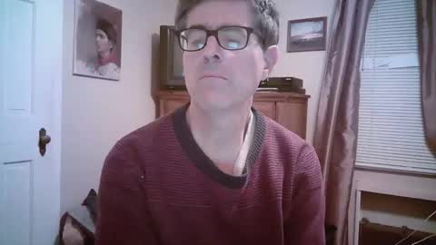 Snapshot of mikewulds chatting on 7, 2, 2026 Mike online show from 7, 2, 2026