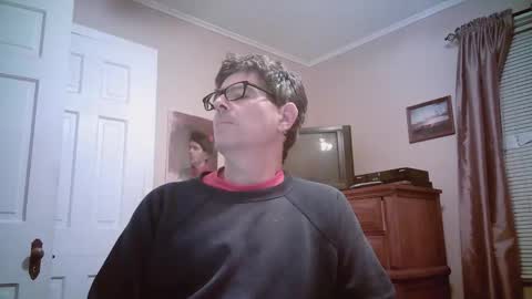 Snapshot of mikewulds chatting on 24, 2, 2026 Mike online show from 24, 2, 2026