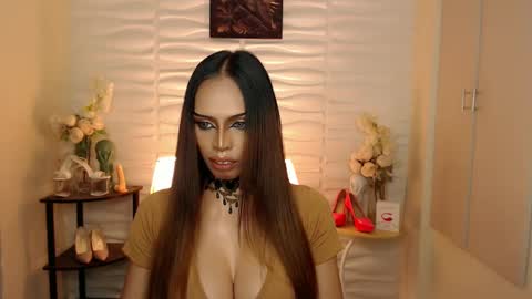 Mistress MikeyAlawi online show from 19, 12, 2024