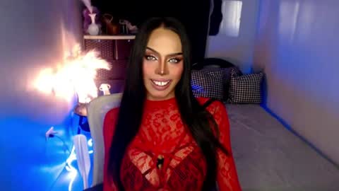 Mistress MikeyAlawi online show from 17, 5, 2026