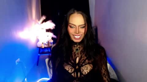 Mistress MikeyAlawi online show from 19, 6, 2026