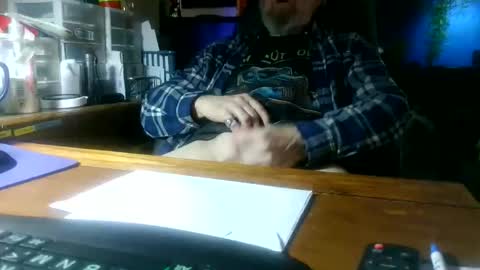 mikeyd1a online show from 12, 2, 2026