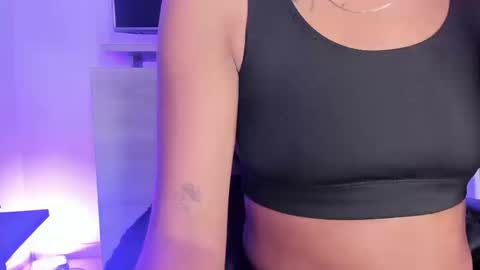 Mikeyla  online show from 8, 9, 2025