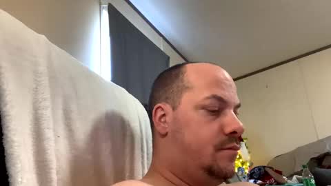 mikeylikesit2222 online show from 7, 12, 2024