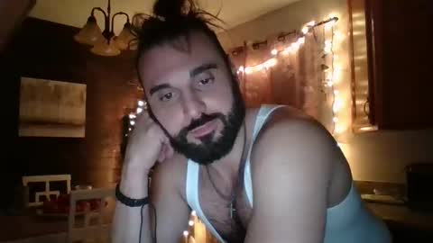 Snapshot of mikeylikey91 chatting on 31, 12, 2024 mikey online show from 31, 12, 2024
