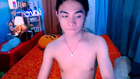 Mikhayla and Zeus online show from 24, 2, 2025