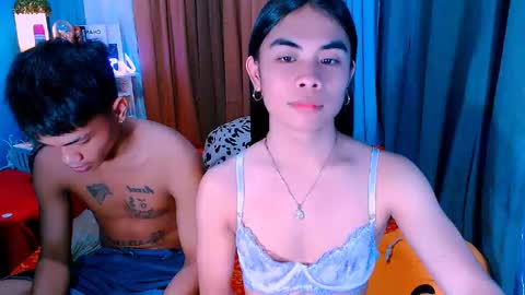 Mikhayla and Zeus online show from 4, 3, 2025