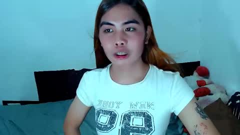 Mikhayla online show from 15, 5, 2026