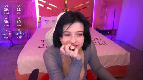Snapshot of mikiikiwi chatting on 12, 3, 2025 Miki online show from 12, 3, 2025