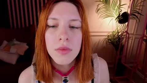 Snapshot of mikka_blush chatting on 19, 9, 2025 mikka_blush online show from 19, 9, 2025