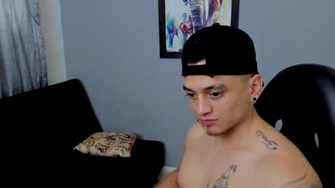 Snapshot of mikke_love chatting on 17, 1, 2025 MIKKE online show from 17, 1, 2025