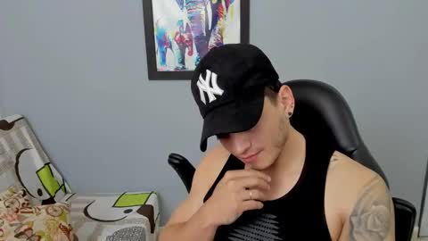 Snapshot of mikke_love chatting on 11, 2, 2025 MIKKE online show from 11, 2, 2025