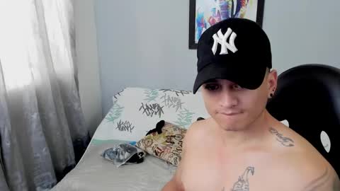 Snapshot of mikke_love chatting on 19, 2, 2025 MIKKE online show from 19, 2, 2025