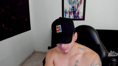 Snapshot of mikke_love chatting on 11, 10, 2025 MIKKE online show from 11, 10, 2025