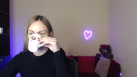 Adalina online show from 7, 5, 2026