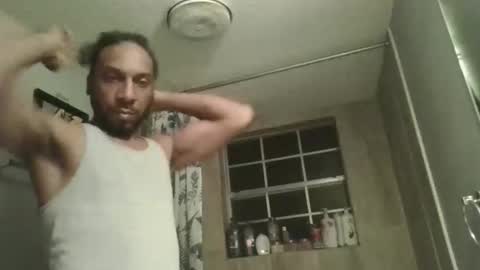 Snapshot of mikkilonglegs11 chatting on 29, 10, 2025 mikkilonglegs11 online show from 29, 10, 2025