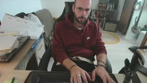 Snapshot of mikmik91 chatting on 12, 6, 2026 mikmik91 online show from 12, 6, 2026