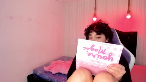   miku katsuragi  online show from 2, 10, 2025