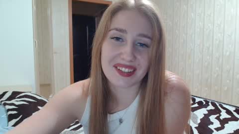 Snapshot of miku_sanders2 chatting on 2, 12, 2024 miku_sanders2 online show from 2, 12, 2024