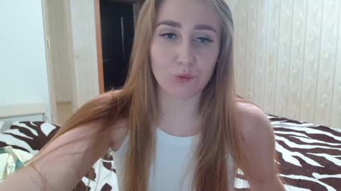 Snapshot of miku_sanders2 chatting on 9, 12, 2024 miku_sanders2 online show from 9, 12, 2024