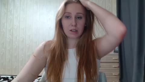 Snapshot of miku_sanders2 chatting on 3, 2, 2025 miku_sanders2 online show from 3, 2, 2025