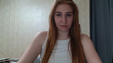 Snapshot of miku_sanders2 chatting on 28, 2, 2025 miku_sanders2 online show from 28, 2, 2025