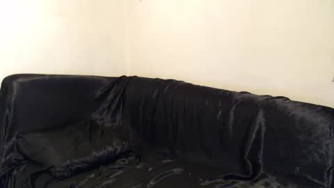 Miky Zazo online show from 12, 9, 2025