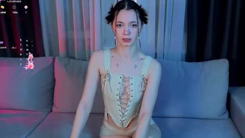 Milkiss online show from 16, 12, 2025