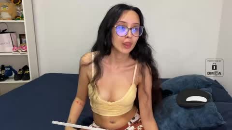 Mila and albert online show from 2, 5, 2026