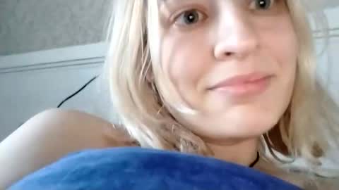 Mila 420 online show from 18, 10, 2025