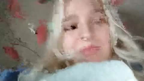 Mila 420 online show from 13, 4, 2026