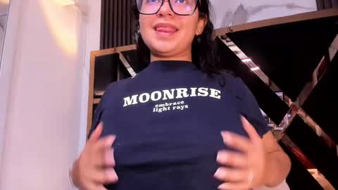 Snapshot of mila_clum chatting on 15, 2, 2026 Camila online show from 15, 2, 2026