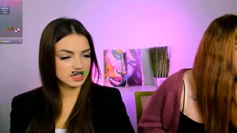 mila_glow online show from 12, 9, 2025