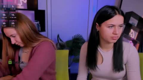 mila_glow online show from 4, 10, 2025