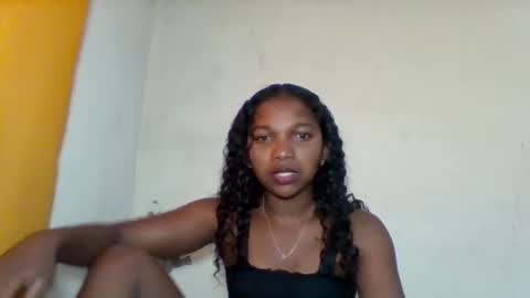 mila_lunah online show from 29, 4, 2026