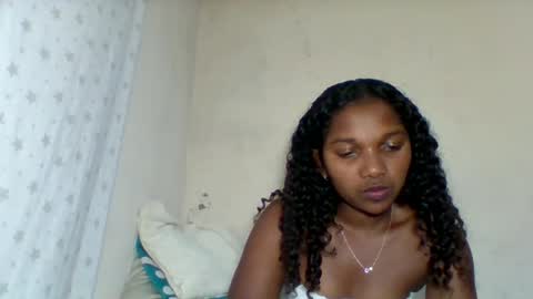mila_lunah online show from 29, 4, 2026