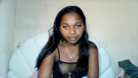 mila_lunah online show from 17, 6, 2026