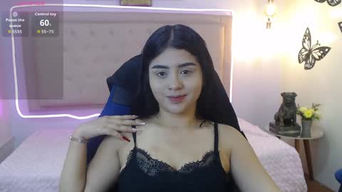 Snapshot of mila_quin chatting on 19, 4, 2026 mila_quin online show from 19, 4, 2026