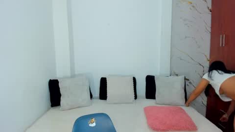 martina online show from 21, 6, 2026