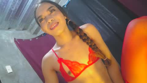 mila_seductressxx online show from 30, 6, 2026