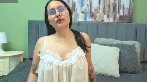 Mila online show from 6, 2, 2026