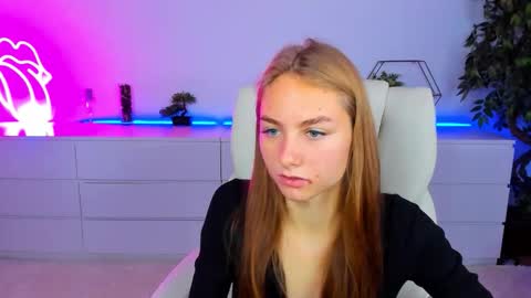 Milla online show from 11, 10, 2025