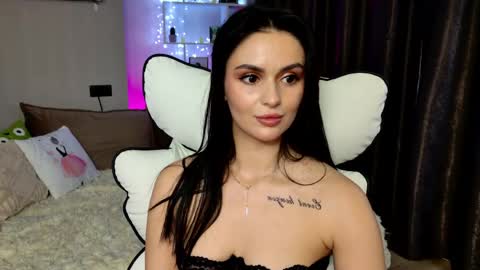 Mila online show from 17, 5, 2026