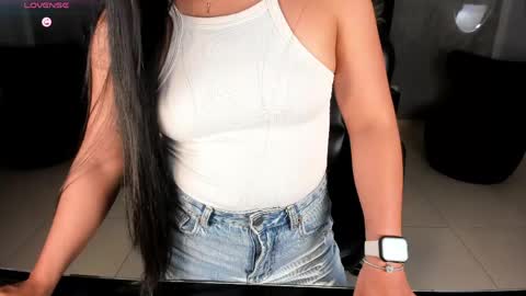 Snapshot of milacoleman chatting on 20, 5, 2026 Mila online show from 20, 5, 2026