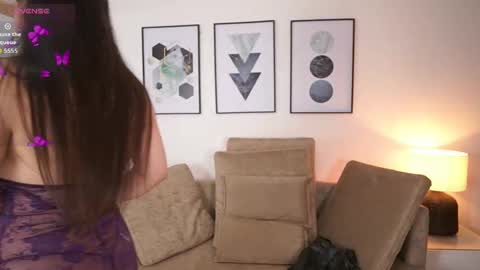 milacrave online show from 23, 9, 2025